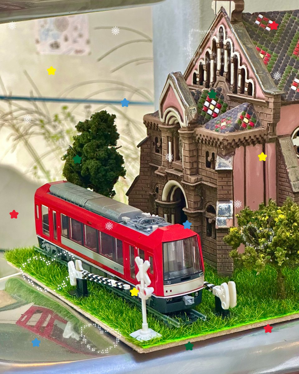 maflboo's tweet image. อันนี้แบบ 4:3🎄❄️

; drive.google.com/drive/folders/…