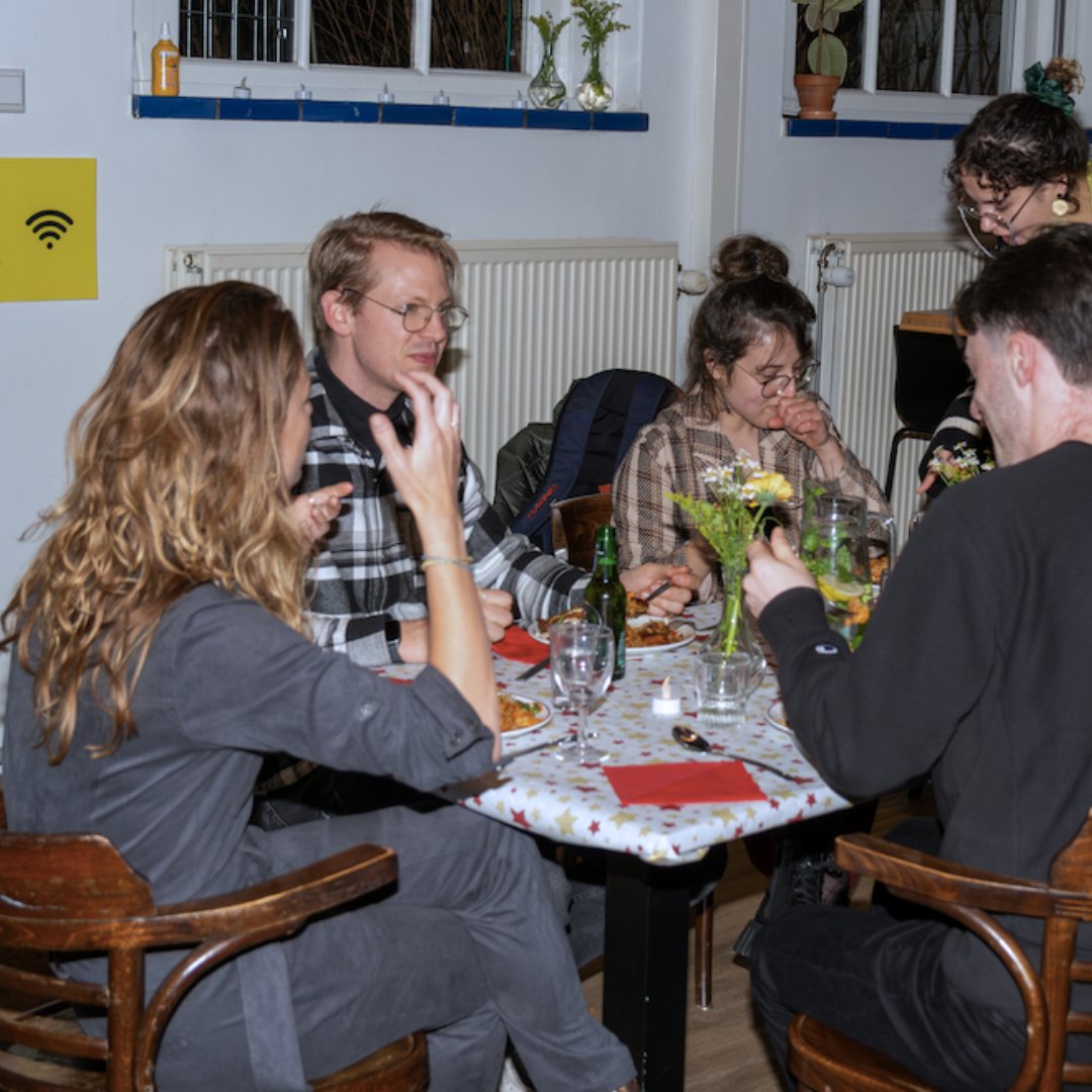 On November 14, we hosted our annual Senior Fellow Network Dinner ✨

A huge thank you to our Senior Fellows and network members who made the night so special. We look forward to many more memorable moments together in the new year.