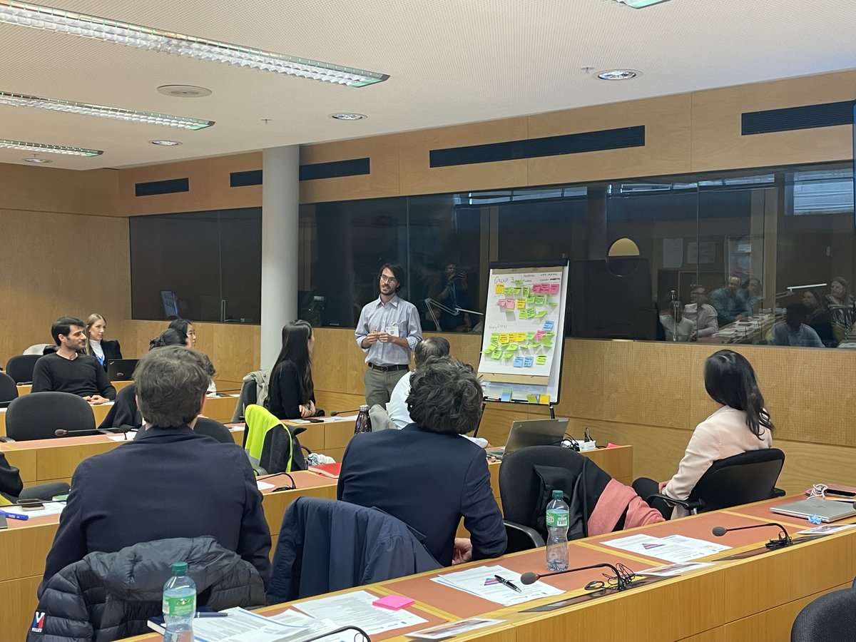 UNDPGeneva's tweet image. 🏙️The 4th Geneva Futures Talk on "Resilient Urban Futures" brought together experts from academia, international organizations, politics, and civil society to discuss innovative strategies to build #FutureReady and #ResilientCities. Let's shape sustainable urban centers together!