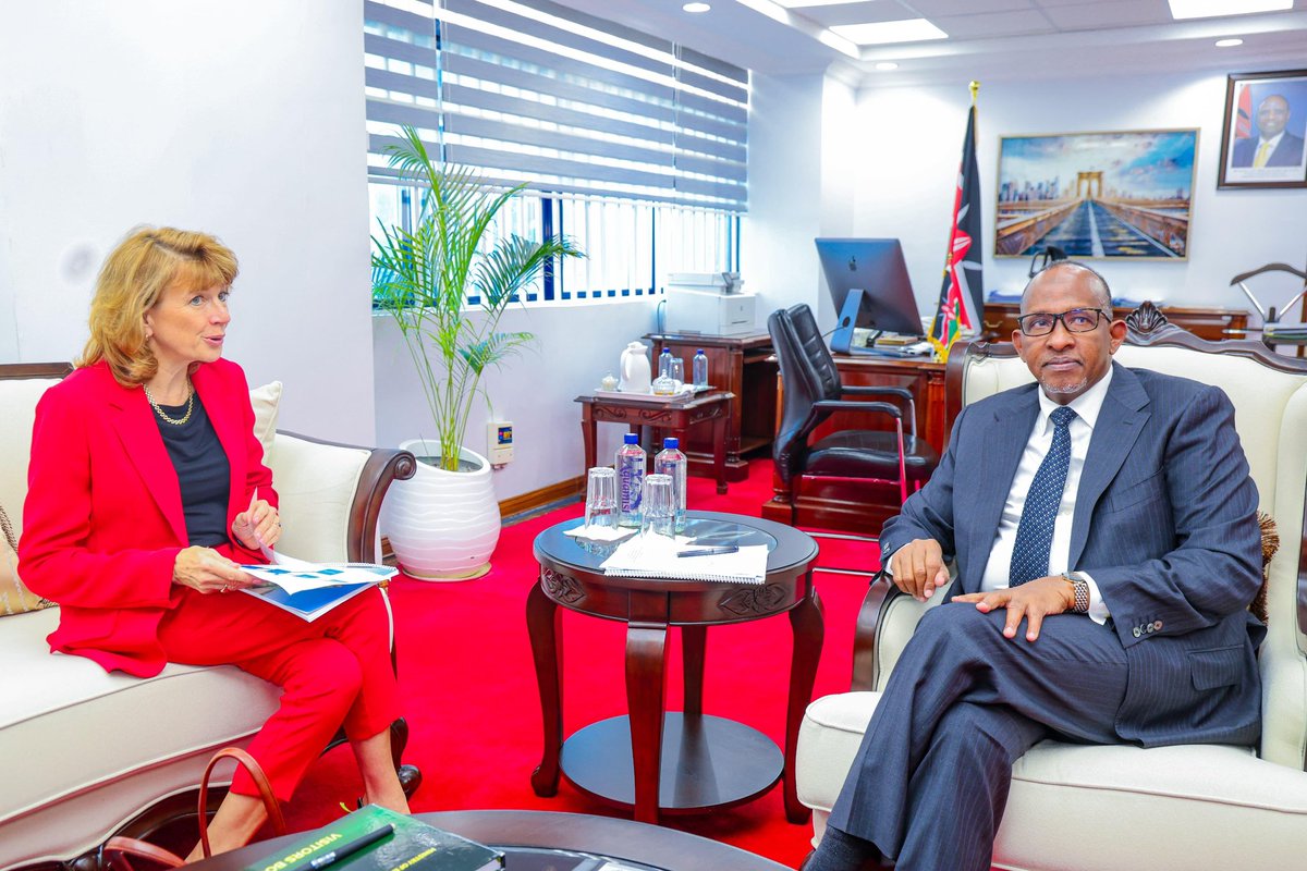 Hon. Aden Duale, EGH (@honadenduale) on Twitter photo Hosted Ms. <a href="/LaurenLandis1/">Lauren Landis</a>, World Food Programme (WFP) Kenya Country Director, for a courtesy visit to discuss the proposed GOK-WFP: Climate Resilient and Inclusive Food Systems programme.
The initiative introduces a groundbreaking 'food-for-food security swaps' climate financing Hosted Ms. <a href="/LaurenLandis1/">Lauren Landis</a>, World Food Programme (WFP) Kenya Country Director, for a courtesy visit to discuss the proposed GOK-WFP: Climate Resilient and Inclusive Food Systems programme.
The initiative introduces a groundbreaking 'food-for-food security swaps' climate financing
