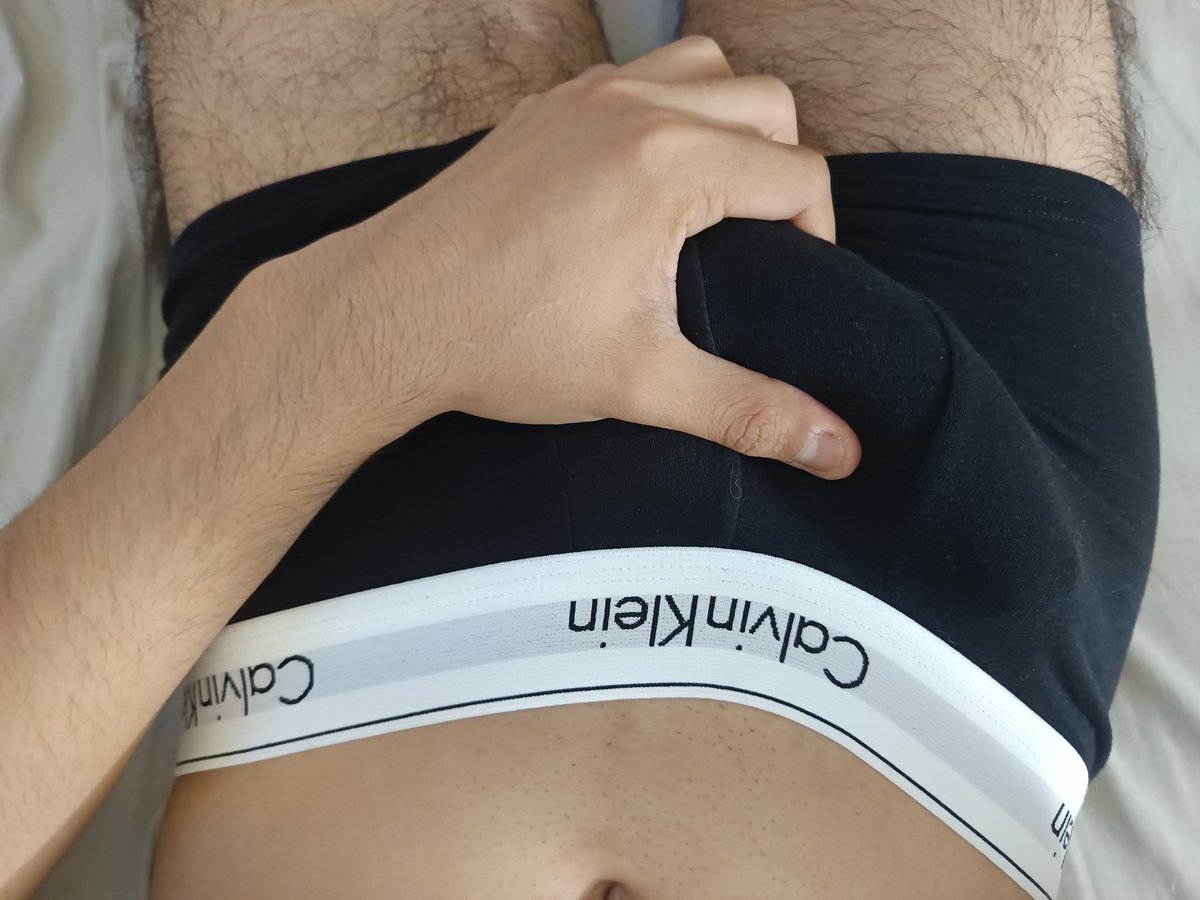 plxt0n's tweet photo. despertando durito 🔥😳 https://t.co/Iy5T3MLFsf