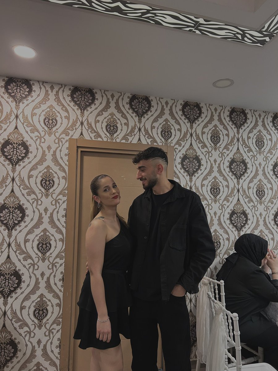 kısmet kapatma diyince biz (dost) 😂🤍