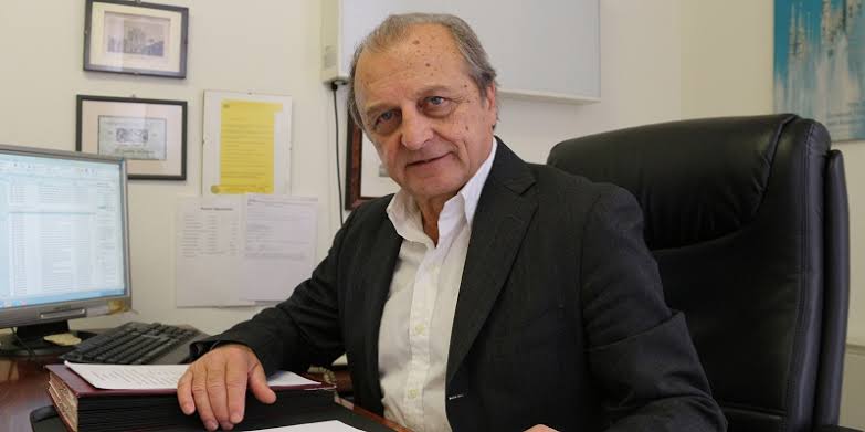 Giancarlo Comi (1947-2024)

Sad news, Prof. Comi has passed away. 

He was a prominent figure in Multiple sclerosis field, very charismatic, great speaker. 

I had the opportunity to visit him in San Raffaele hospital in Milan several times, last saw him in Copenhagen couple of