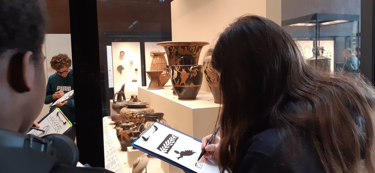 Le parcours culturel "Louvre" en plein atelier "regard construit, regard sensible" au musée du Louvre