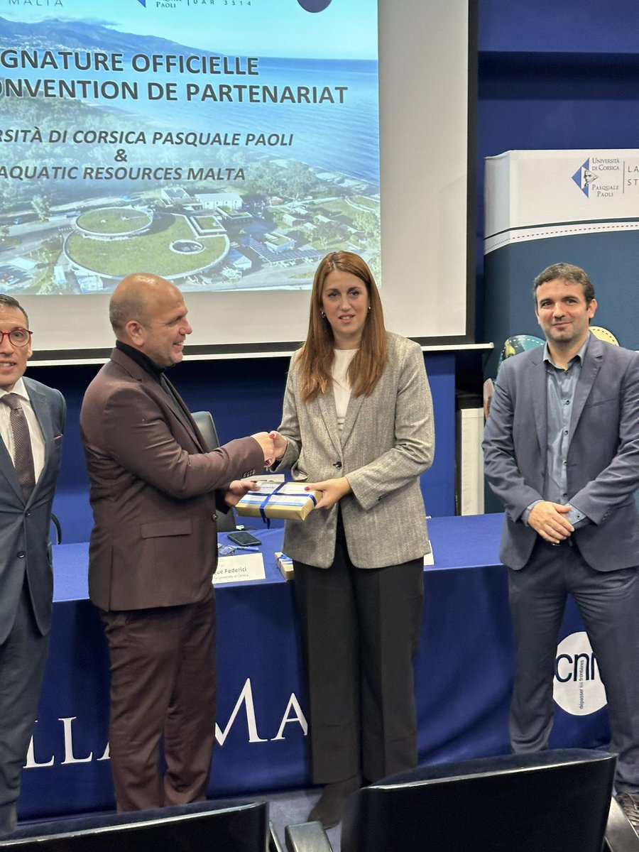 Università di Corsica tweet media