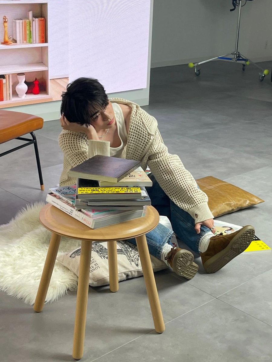 opia tweet media