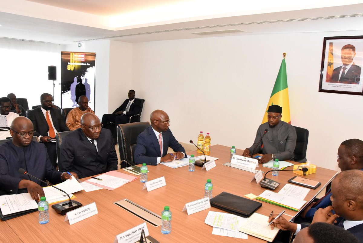 MASAE_sn's tweet image. Ce 26 novembre 2024, la Primature a accueilli le Conseil interministériel dédié à la campagne de commercialisation arachidière, sous la présidence de  M. Ousmane Sonko, Premier Ministre du Sénégal
#MASAE #SouverainetéAlimentaire #commercialisationAgricole #arachide #Primature