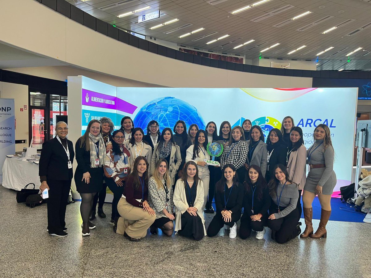 CurielRusinol's tweet photo. Esta semana se realiza en Viena, en el marco de la Conferencia Ministerial, la escuela regional sobre liderazgo en el ámbito nuclear para jóvenes profesionales de América Latina y el Caribe. Participan dos profesionales de 🇺🇾 @ARCALorg @WinUruguay https://t.co/FPgG2mpiEP