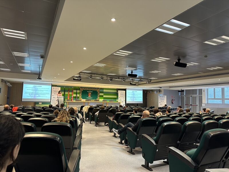 ✨El pasado viernes participamos en el IV Simposio de Ejercicio &amp; Cáncer + Alimentación, iniciativa de <a href="/educa_med/">Educa-med</a>  y Fundación Fidys. Formamos parte de la mesa sobre “Ejercicio físico y Alimentación en Supervivientes de Cáncer: Rehabilitación y Prevención Secundaria” 👇