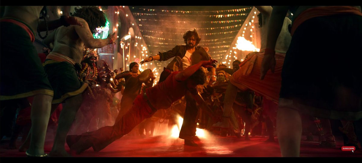 kadlepuri's tweet photo. Happy advance christmas 😎🔥🔥
https://t.co/penh3o65tM
Max is one the way 🔥🔥
#MaxTheMovie #MaximumMax
#max #KicchaSudeep https://t.co/Bng3LUJJoD