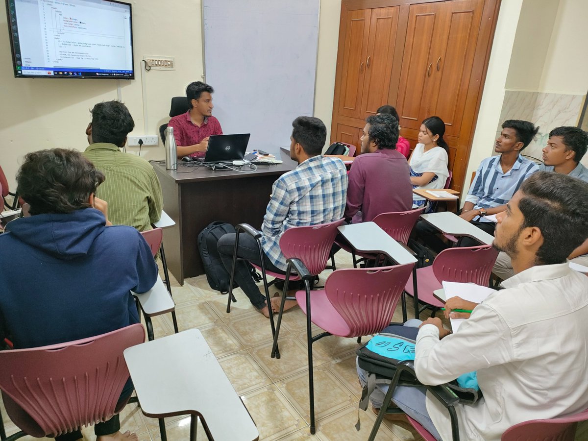 credosystemz's tweet image. வெறும் 𝟏𝟎𝟎 நாட்களில் 𝐅𝐮𝐥𝐥𝐬𝐭𝐚𝐜𝐤 கற்றுக்கொண்டு நீங்களும் 𝐈𝐓 𝐉𝐨𝐛 𝐤𝐮 போகலாம் 𝟏𝟎𝟎% 𝐏𝐥𝐚𝐜𝐞𝐦𝐞𝐧𝐭 𝐆𝐮𝐚𝐫𝐚𝐧𝐭𝐞𝐞 யுடன்💼
#FullstackProgram #Fullstack #Freshers #Offers #Frontend #Backend #Angular #React #ITCareer #TechEducation #CareerGrowth