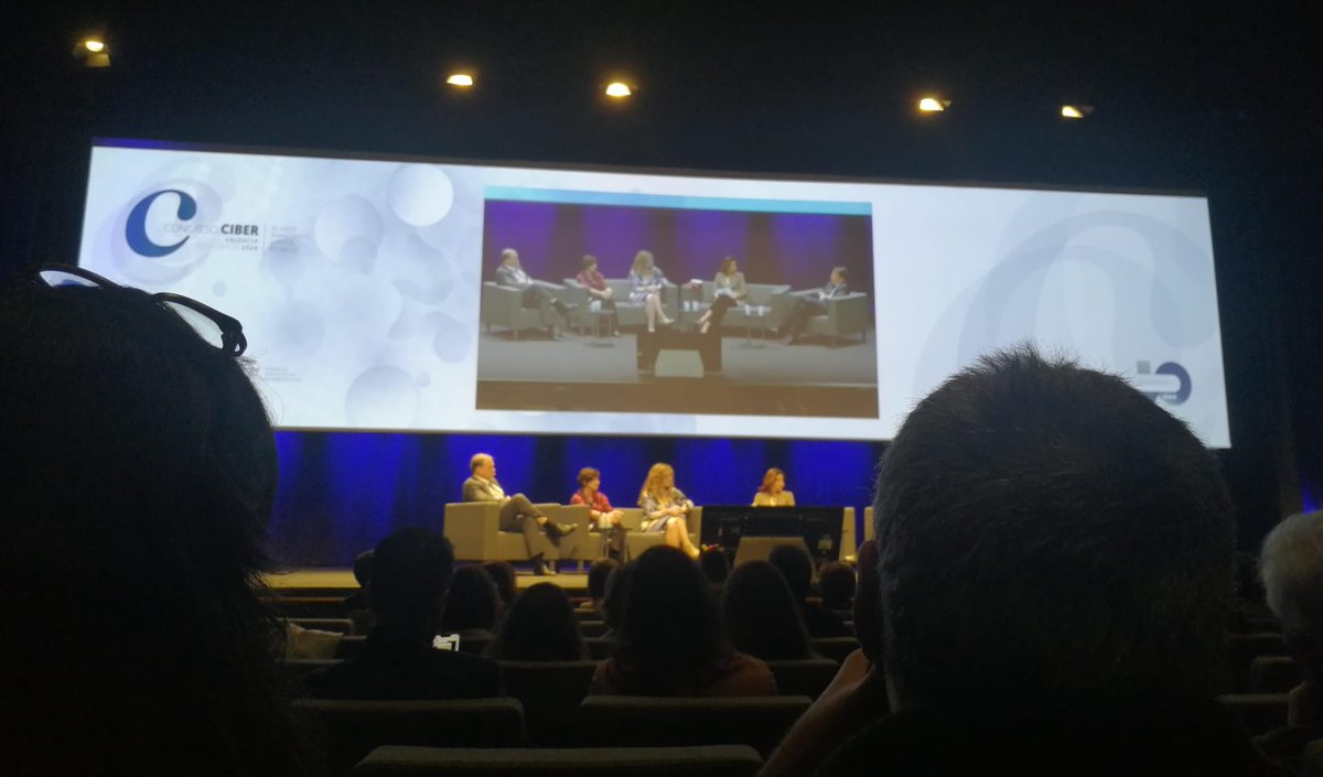 Hoy continuamos con el Congreso del Décimo Aniversario del <a href="/CIBER_ISCIII/">CIBER ISCIII</a> <a href="/CIBERONC/">CIBERONC</a> <a href="/ibis_sevilla/">IBiS</a>