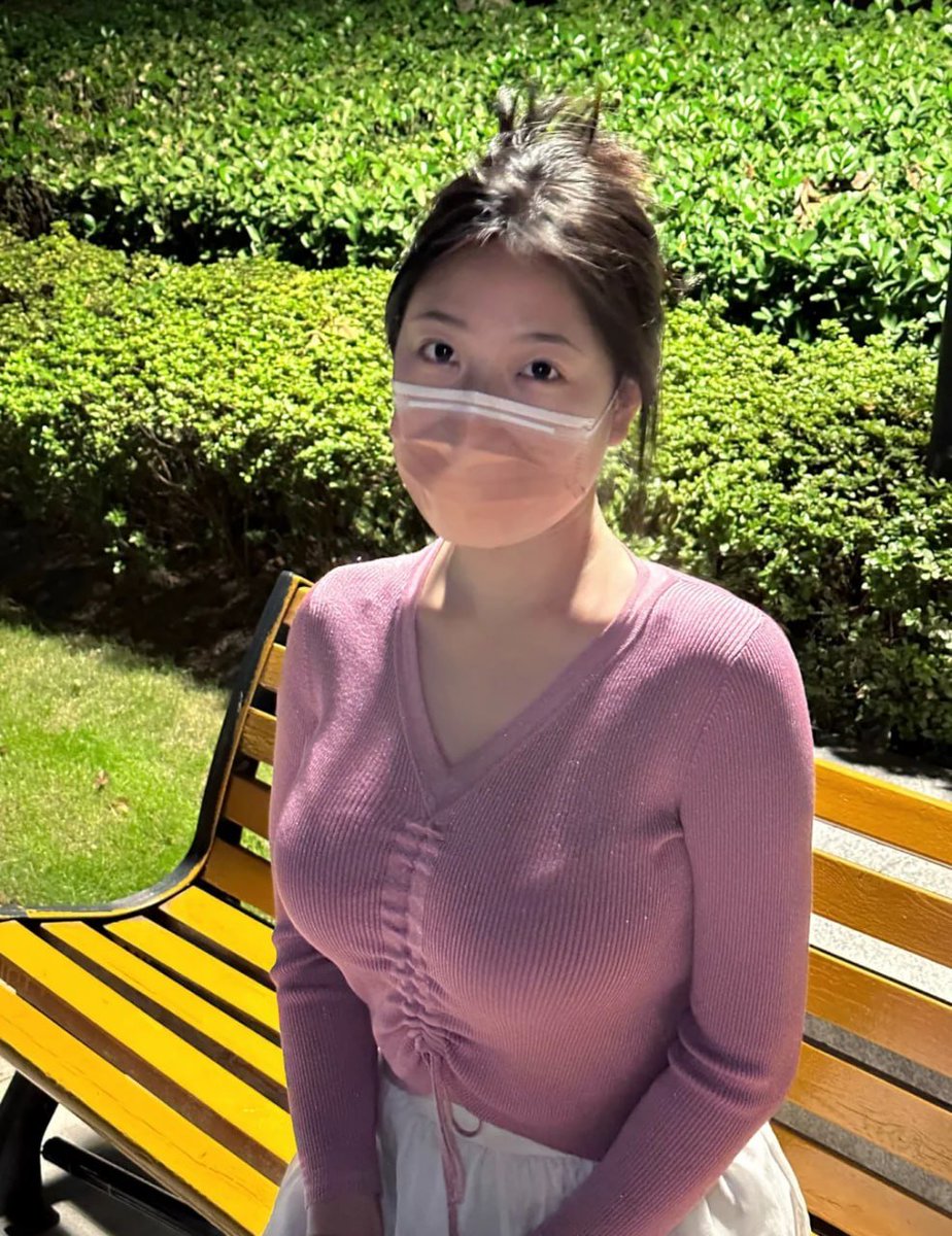 💖小薇 163-48kg-f乳-24歲
#價位5k

高挑美腿氣質女神，帶你進入美妙境界！
小薇有著一張精緻漂亮的臉蛋，五官精緻立體，笑容甜美，高挑勻稱，氣質出眾。 https://t.co/Z7jlfxxNxV