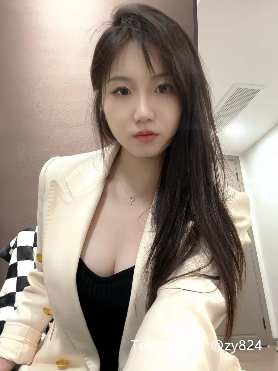 💞多多：160cm-E乳-24歲
#價位6000

多多，性感氣質OL，客人好評：主動，騷，熱情 https://t.co/FJK6xarGGj
