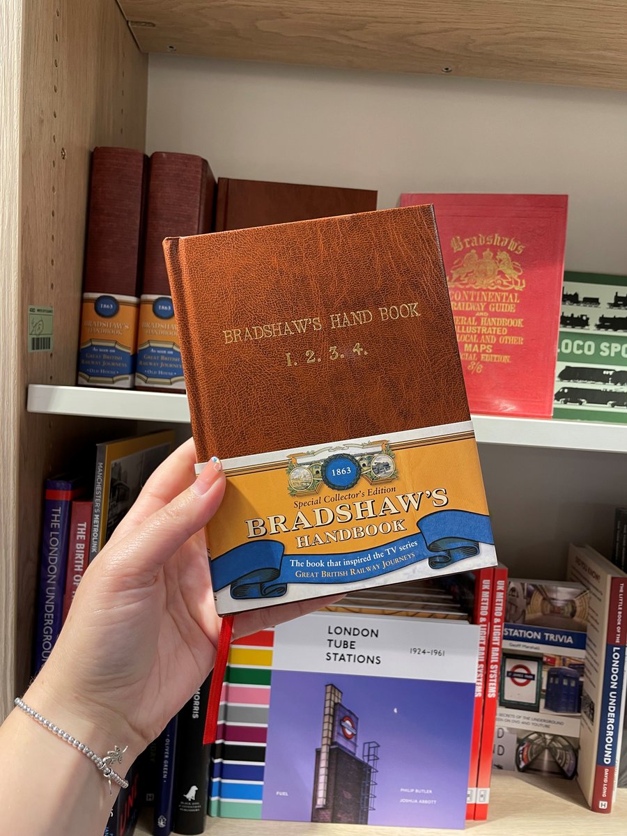 Shire Publications tweet media