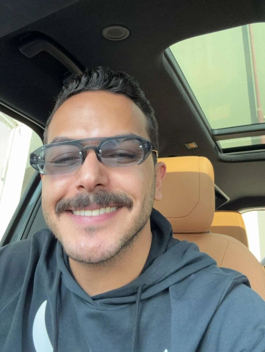 مساء الخير جميعاً،،
اعز النــــــــــــاس 🤝🏼🤍🤍🤍

<a href="/snaif111/">سلطان بن نايف</a> //#سلطان_بن_نايف