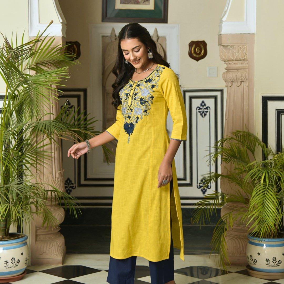 saffron_threads's tweet photo. Celebrate timeless tradition with our exquisitely crafted Kashida embroidery kurtas. Featuring intricate handwork and elegant patterns, these kurtas bring together heritage and contemporary style. 💕 https://t.co/XtfMH0WwwU