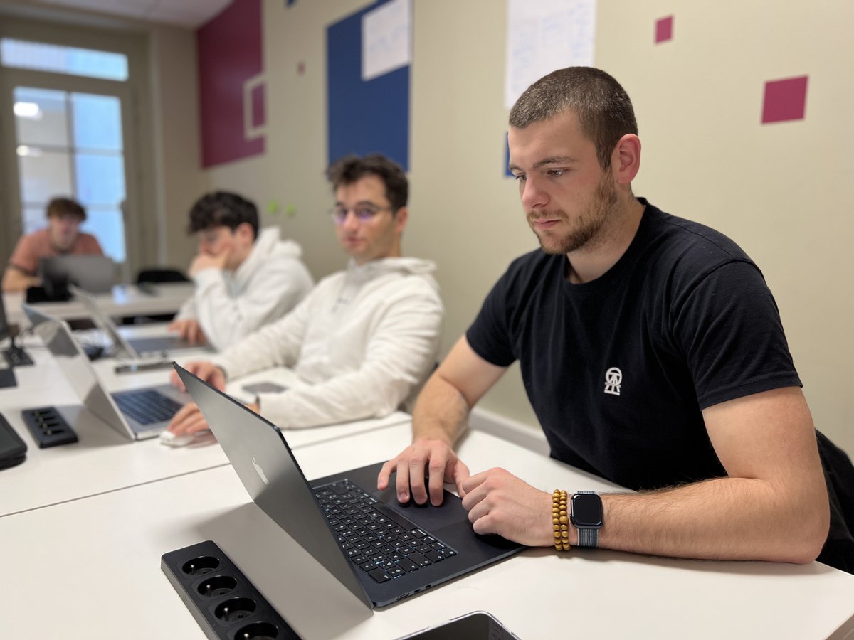 Epitech Digital School tweet media