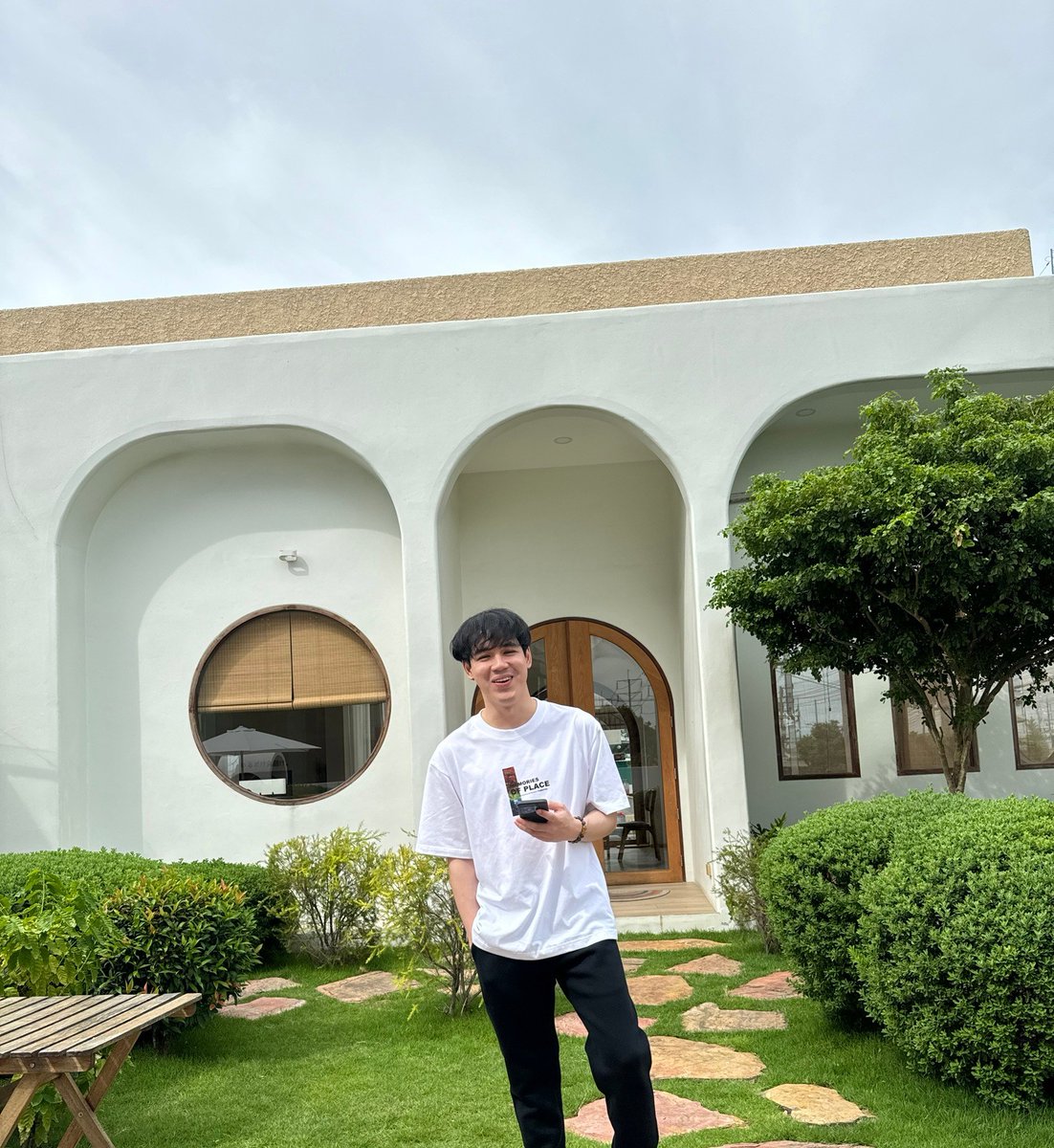 Gylsus.pttwsrw tweet media