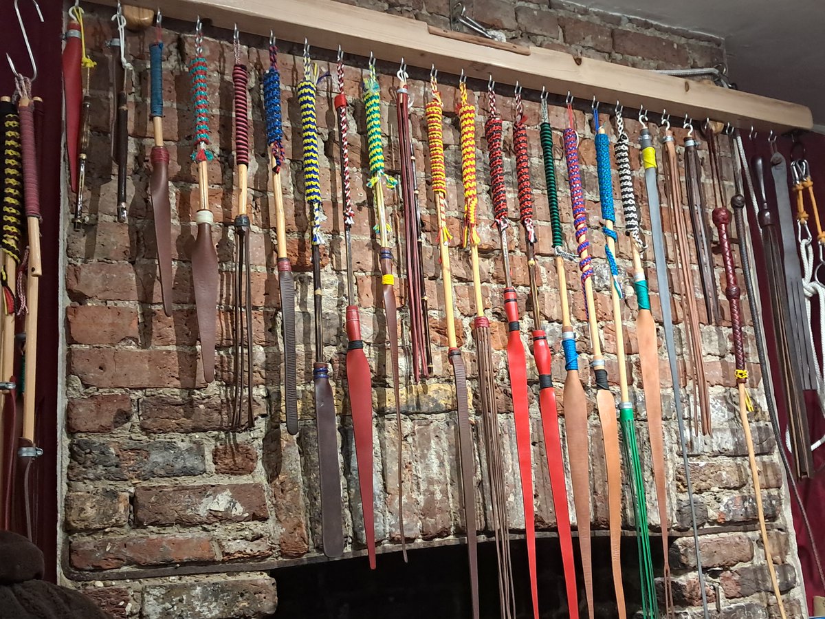 Toby_Whips's tweet photo. Happy #WhiplashWednesday -I have had a few days off after the fun of getting three things ready for a visiting client.
It's prompted a bit of a rail tidy, complete with the next prototypes to be made, plus I have some enquiries to follow up on too! Tx
#Whipmaking #TobyWhips https://t.co/PAh6lrLfpn