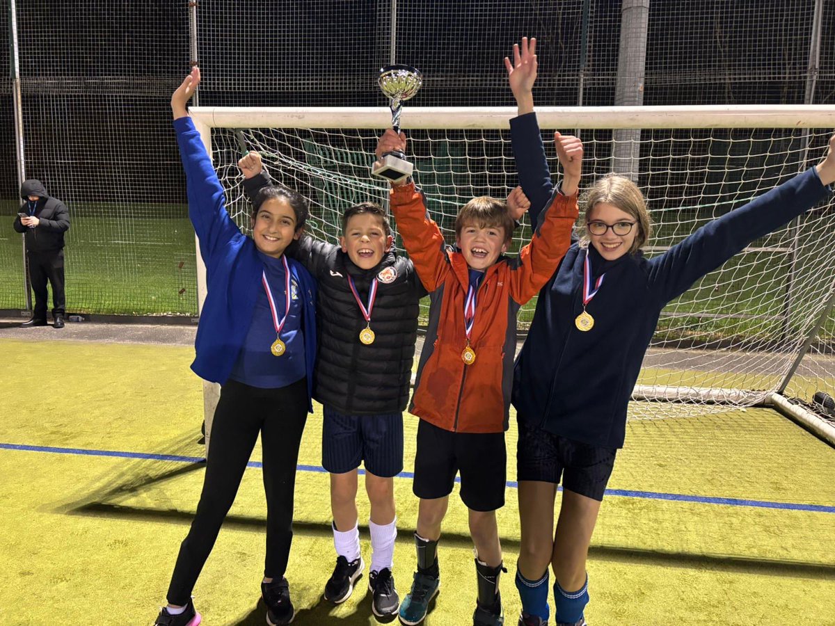 Well done to our Year 5 and 6 hockey team who won the <a href="/TamesideCSSA/">TCSSA</a> Hockey Tournament yesterday. They showed great determination and sportsmanship throughout. ✨🏆👏🏻