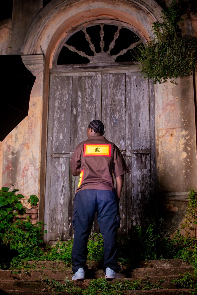 MisterLegende's tweet photo. 🛒 https://t.co/DBO865TWoC…

#MisterLegende #MadeInBenin #SommetSS2025 #Streetwear #NewCollection https://t.co/HOkxr8SbQg