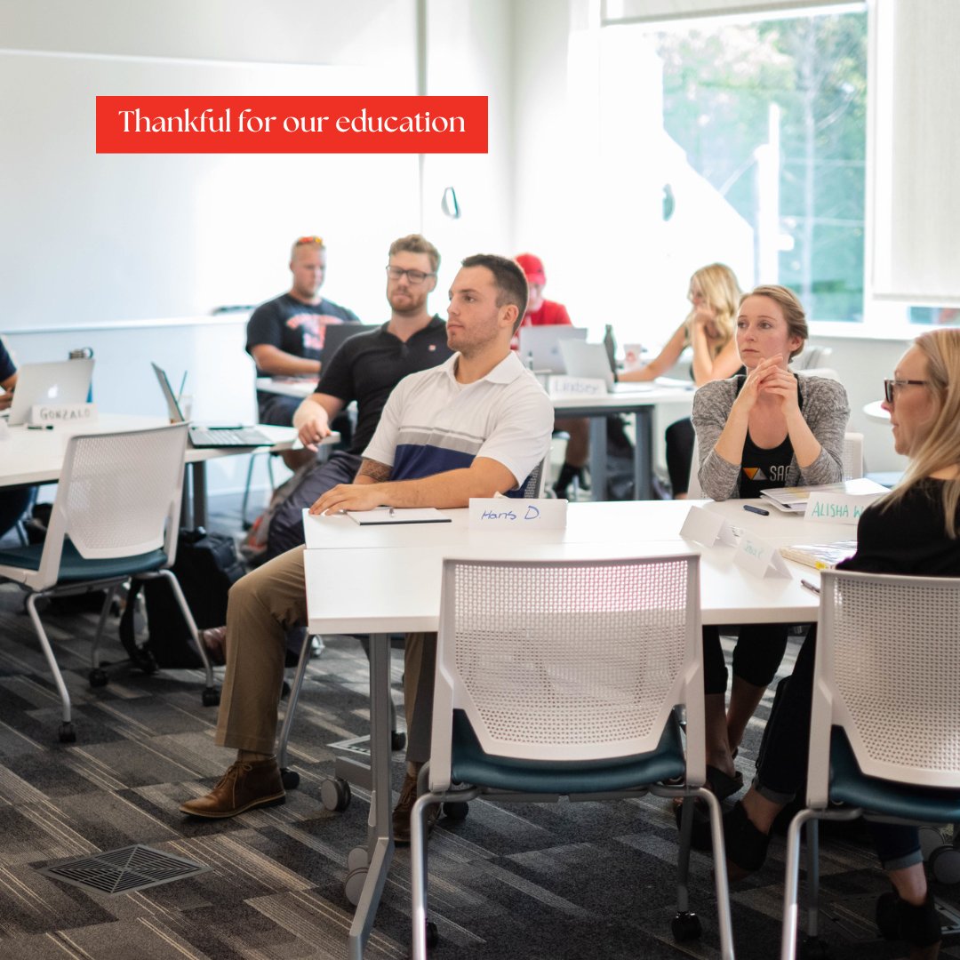 We are thankful for our Davenport community ❤️ Enjoy your Thanksgiving Break Panthers! 🥧 🦃