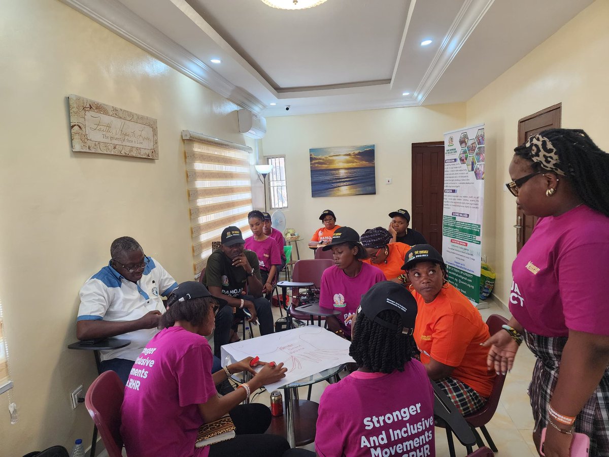 Wewin_nig's tweet photo. Building capacity for impact!
training on:
✅ Using PLA tools for SRHR advocacy
✅ Proposal dev. & fundraising
led by experts from @NG_PLAN , equipped twelve dedicated staff & volunteers with the tools to drive sustainable change! 🌟
#PAMOJAProject #SRHR https://t.co/jNmpQeFplI