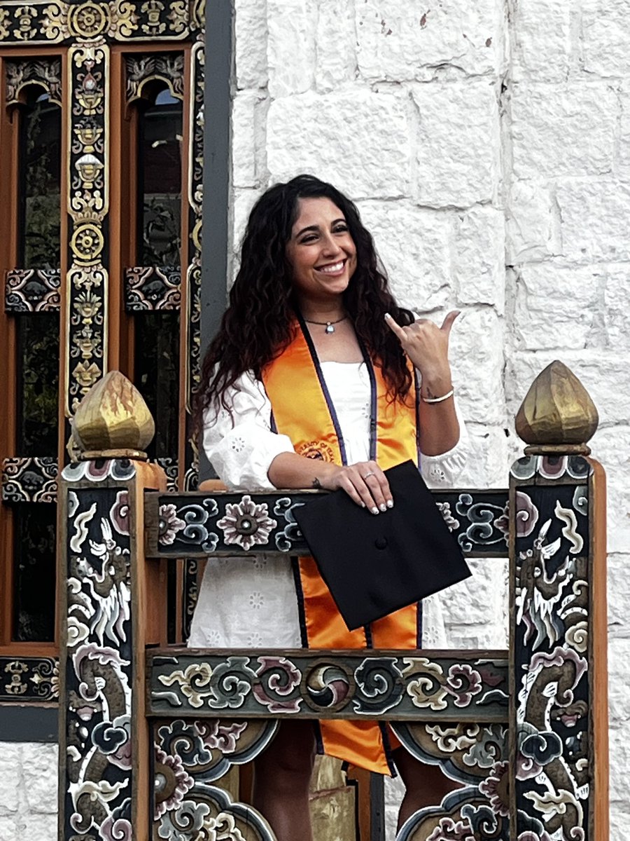 Emily McCarthy tweet media