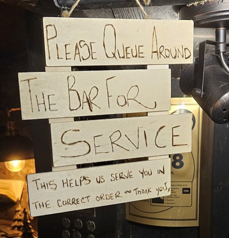 pub_queues tweet media