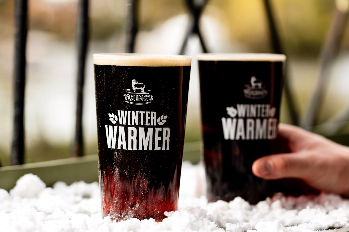 Winter’s calling, and we’ve got just the thing to toast the season 🍻❄️ Warm up with a pint of our seasonal favourite Winter Warmer at The Bull! 
#winterwarmer #youngspub #thebullstreatham #seasonalcheers