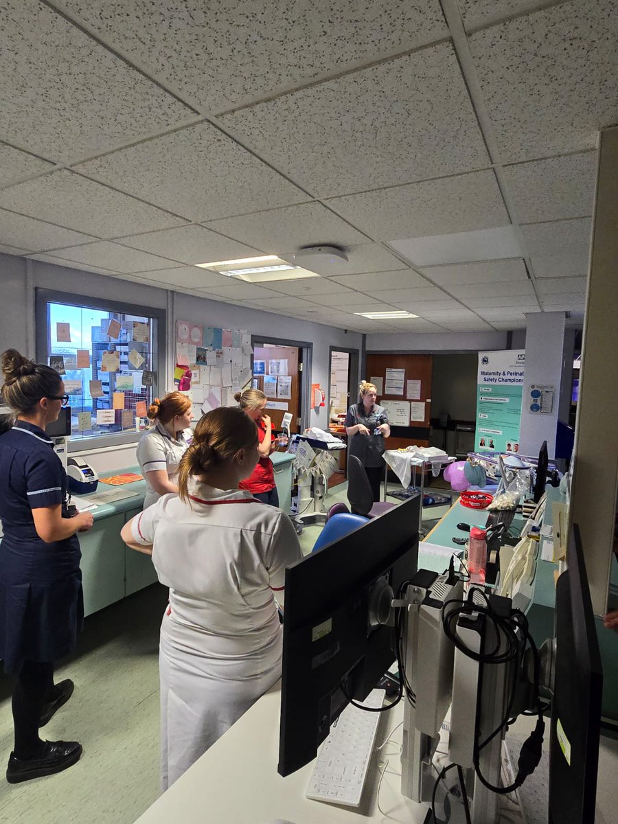 lively_helen's tweet photo. Great engagement across Maternity &amp; Neonates for Optimisation Week! Here's a few pictures of our Promotion Cot from today!
@innovationnwc @innovationnwc @LeanneMulholla5 @shazhyde #pretermoptimisationweek #pretermoptimisation https://t.co/dhyYv2xAMW