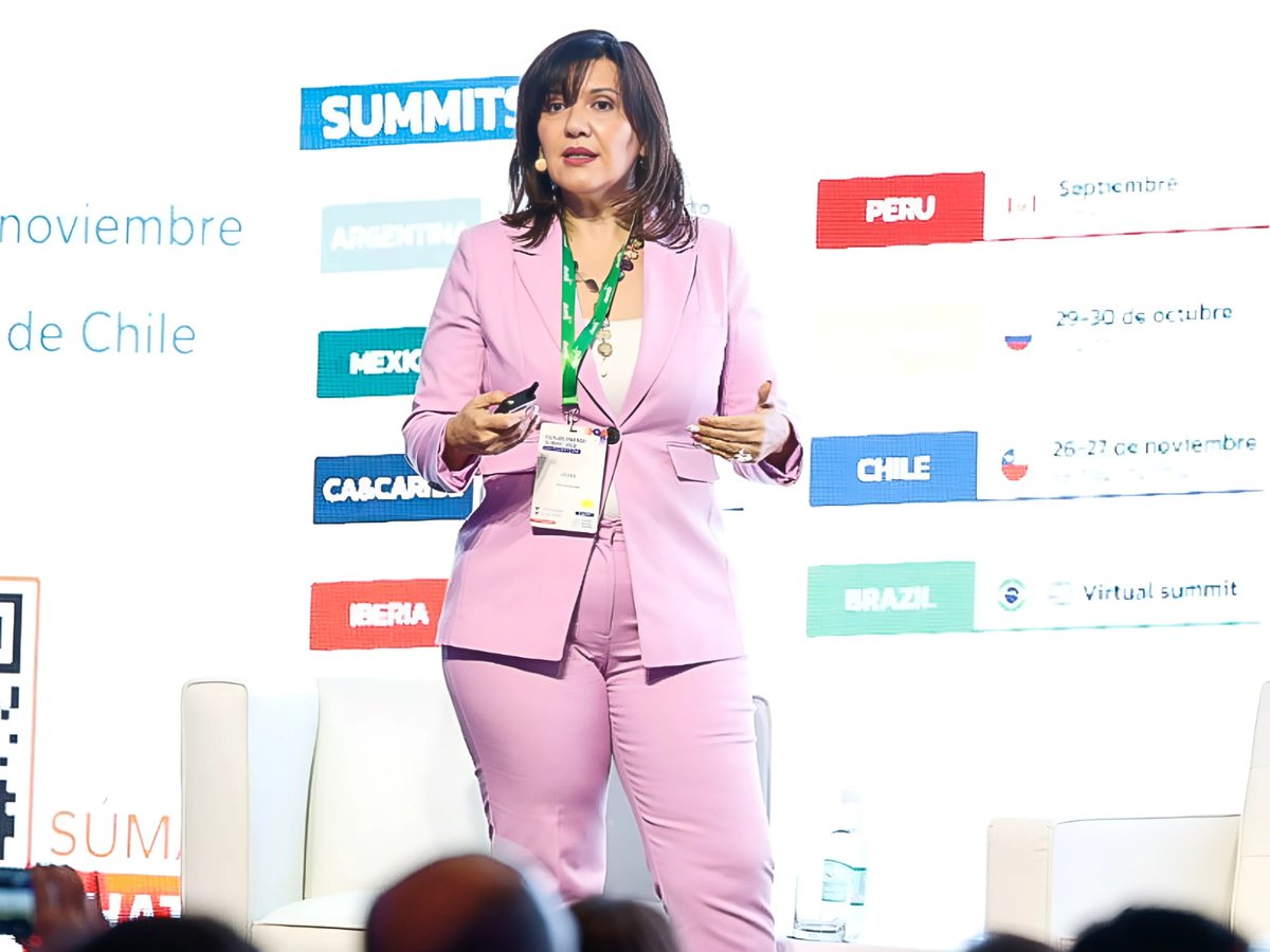 ACERA A.G. (@aceraag) on Twitter photo Hoy, nuestra Directora Ejecutiva, <a href="/analiaenergia/">Ana Lia Rojas</a>, inauguró el FES Chile 2024 con la ponencia principal del evento, presentando las 10 claves que marcarán el sector eléctrico en 2025. Su exposición destacó los desafíos y oportunidades que definirán el futuro de la energía. Hoy, nuestra Directora Ejecutiva, <a href="/analiaenergia/">Ana Lia Rojas</a>, inauguró el FES Chile 2024 con la ponencia principal del evento, presentando las 10 claves que marcarán el sector eléctrico en 2025. Su exposición destacó los desafíos y oportunidades que definirán el futuro de la energía.