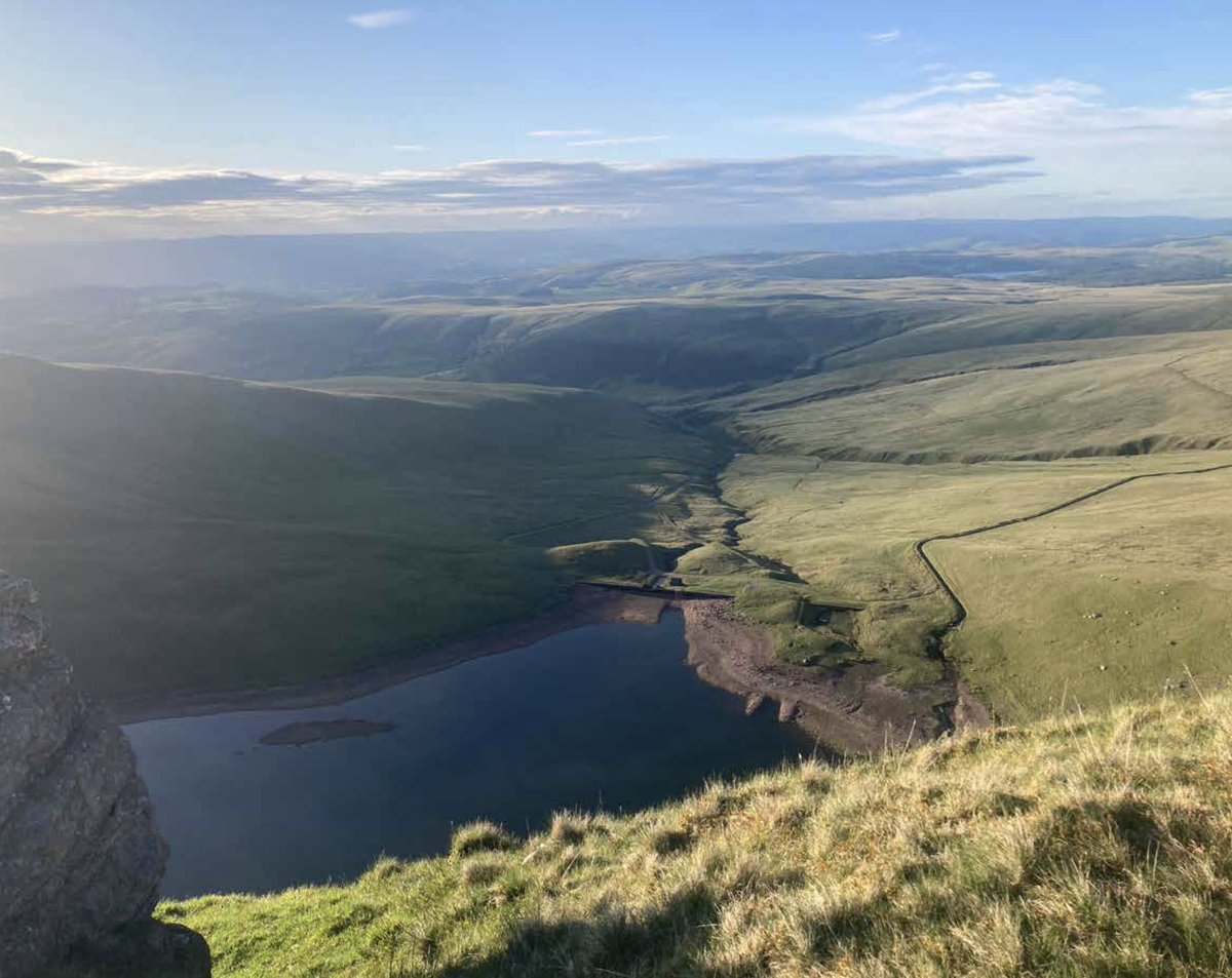 Issue 16 - Let's Go Round Again?

Following on from Lizzie's impressive win (and the only finisher!) at the <a href="/CanaryTrails/">Canary Trail Events</a> Copthorne Races 100 miler last weekend, we thought you'd like to read about her record on the Gwynn-Harris Round.

Find out more: ultra-magazine.com/shop/issue-16