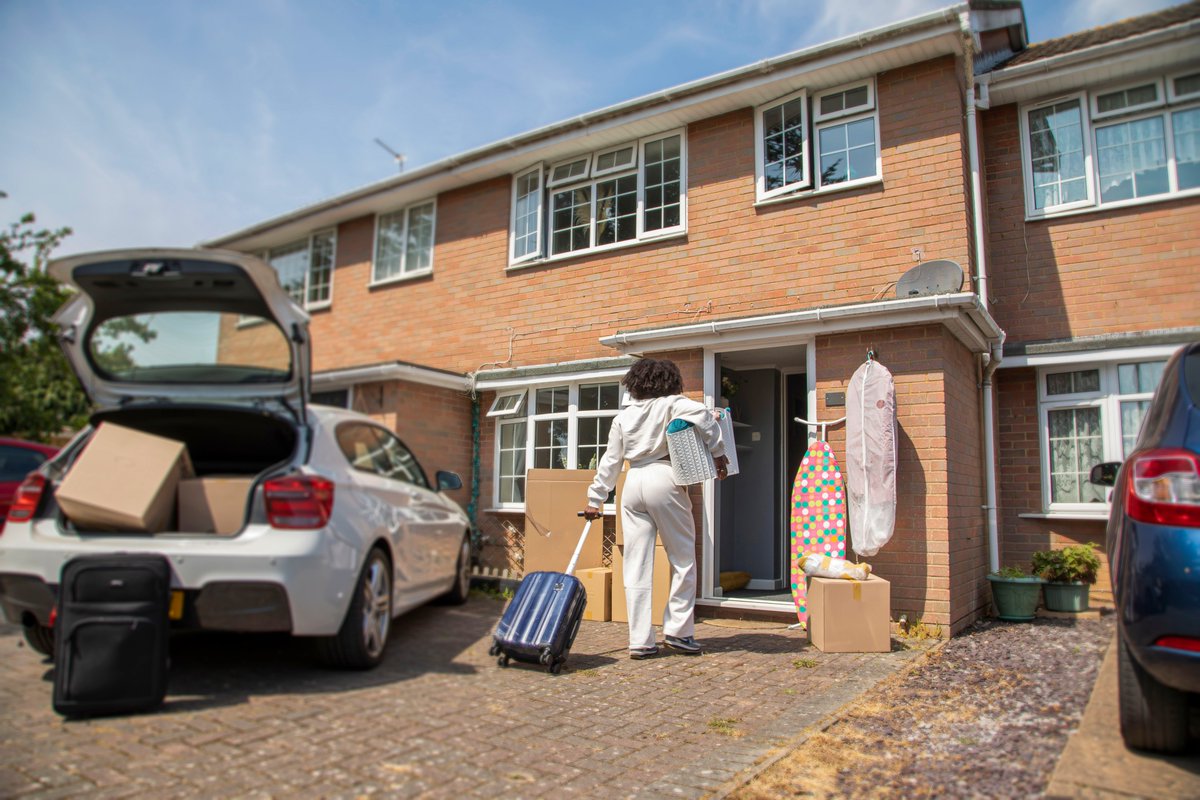 As your landlord, we insure the building you live in, but it’s your responsibility to insure your personal contents and belongings.

The good news is that we’ve given tenants contents insurance from <a href="/rsagroup/">RSA Insurance Group</a> our thumbs-up. Find out more on our website 👇

victory-homes.co.uk/contents-insur…