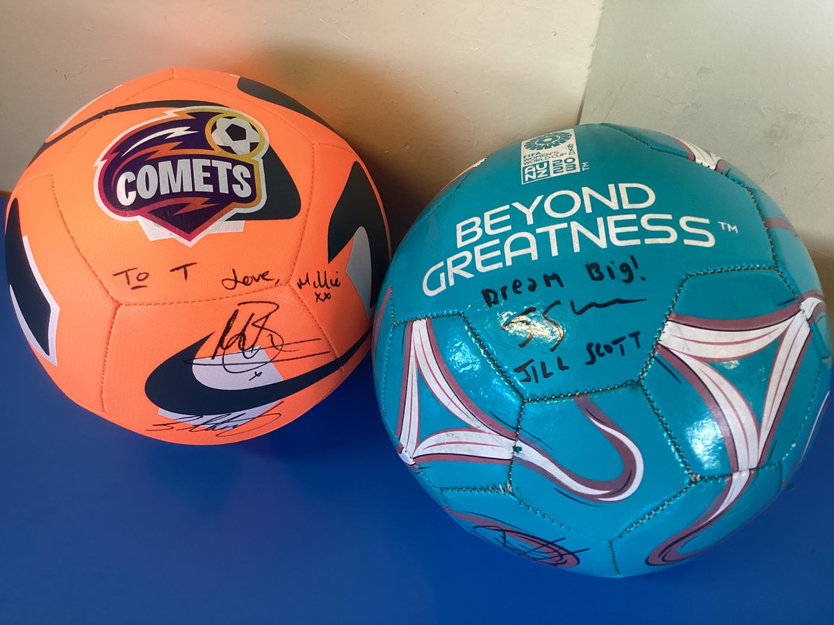Turves Green Primary School (@turves_greenps) on Twitter photo T paid a visit to the #lionesses and <a href="/JillScottJS8/">Jill Scott MBE</a> this week. Her class were super impressed (<a href="/Mrs3EEvans/">MrsEvans</a> was a little jealous!) with her photos and memorabilia πβ½οΈ #equalityforall #aspiringfromthestart <a href="/ExcelsiorMAT/">ExcelsiorMAT</a> <a href="/ANesbitt26/">Mr Nesbitt</a> T paid a visit to the #lionesses and <a href="/JillScottJS8/">Jill Scott MBE</a> this week. Her class were super impressed (<a href="/Mrs3EEvans/">MrsEvans</a> was a little jealous!) with her photos and memorabilia πβ½οΈ #equalityforall #aspiringfromthestart <a href="/ExcelsiorMAT/">ExcelsiorMAT</a> <a href="/ANesbitt26/">Mr Nesbitt</a>
