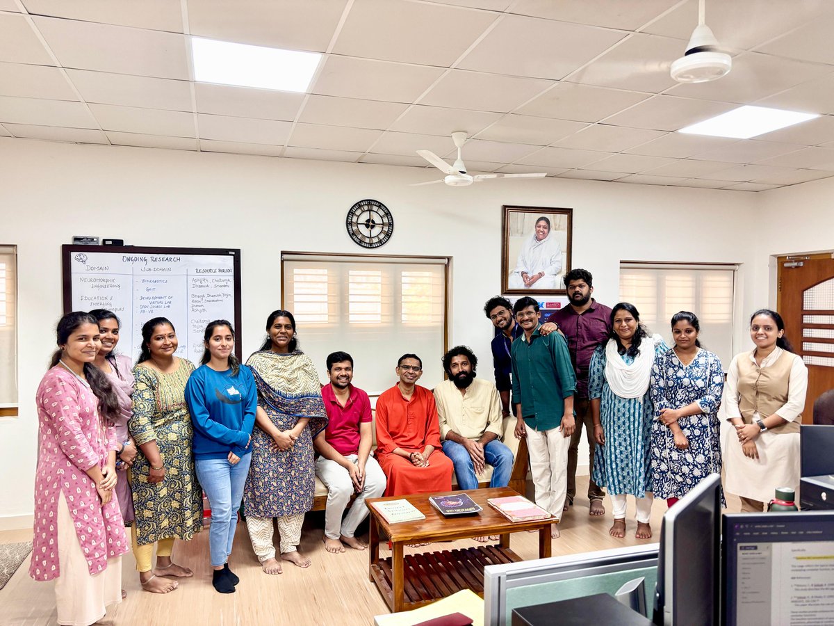 MindBrainCenter's tweet photo. We were honored to #host Swami Shubamritananda Puri, @AmritanandamayiMath.
He was explained on the ongoing and upcoming #research at the @MindBrainCenter
#ambc #mindbrain #amrita https://t.co/r3kEVjBCr7