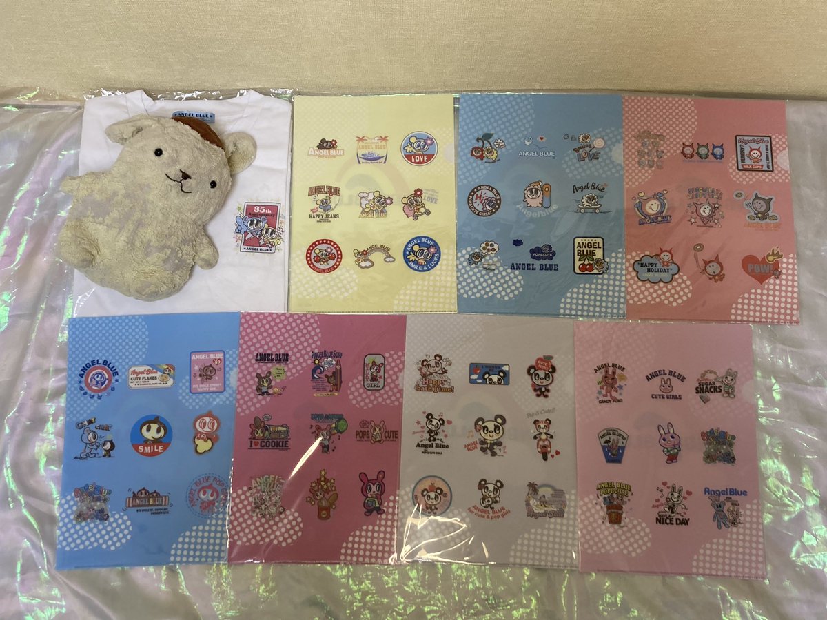 pakupurinn's tweet photo. U・ω・U『エンジェルブルーのオンラインで、よやくしたクリアファイルとティーシャツとどいたプリっ🩵💙🩵🌈😆🌈🩵💙🩵
すきなタイプのデザインで、ちょーきにいってるプリっ😆💕💕』
#PIXIUM
#ANGELBLUE https://t.co/ILJvr0X73j