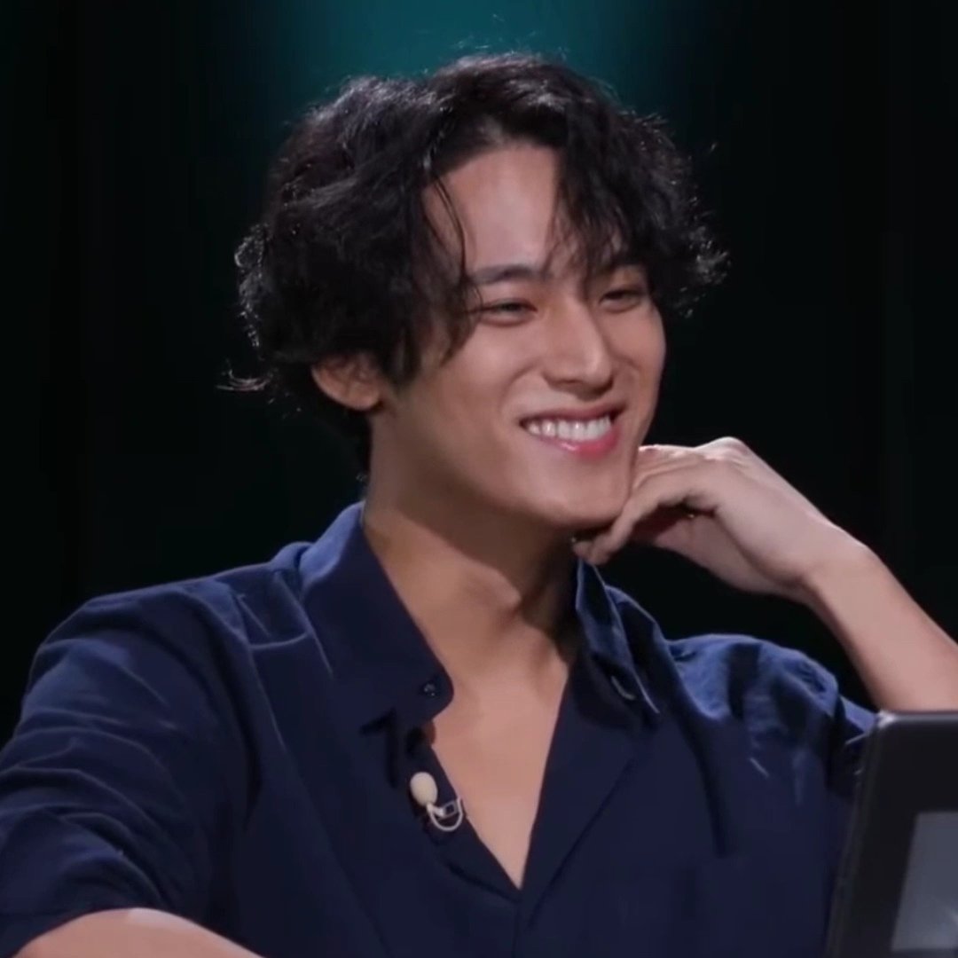 kloe • 클로이 tweet media