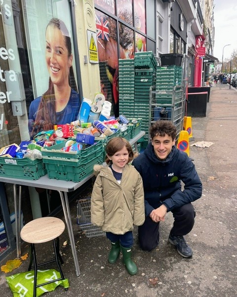 sh_synagogue's tweet image. One very successful Mitzvah Day ✨

A huge thank to you to everyone who came together to drop off and collect food for those that need it the most this winter. We're so proud of our wonderful SHul community for making such a positive difference.