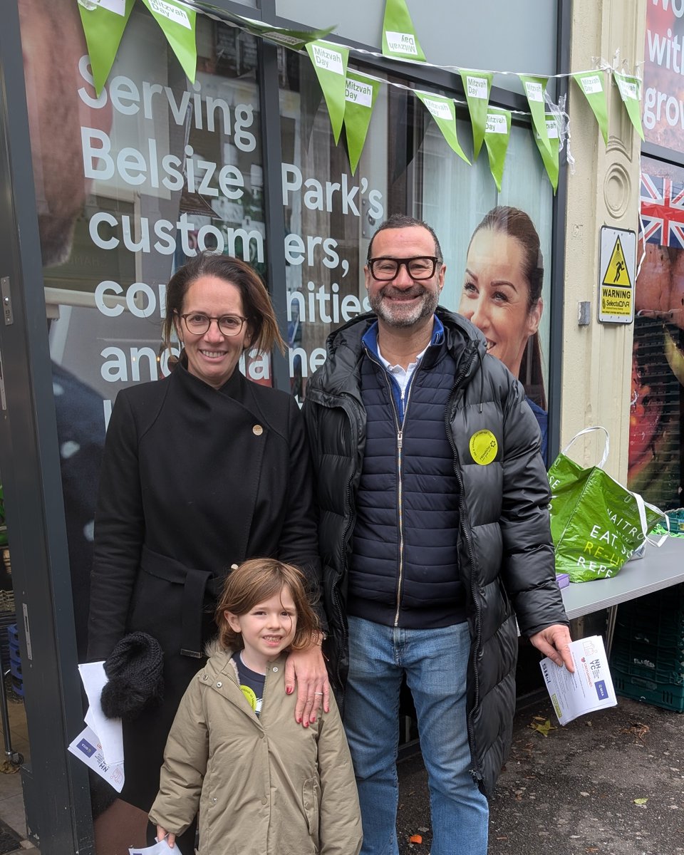 sh_synagogue's tweet image. One very successful Mitzvah Day ✨

A huge thank to you to everyone who came together to drop off and collect food for those that need it the most this winter. We're so proud of our wonderful SHul community for making such a positive difference.