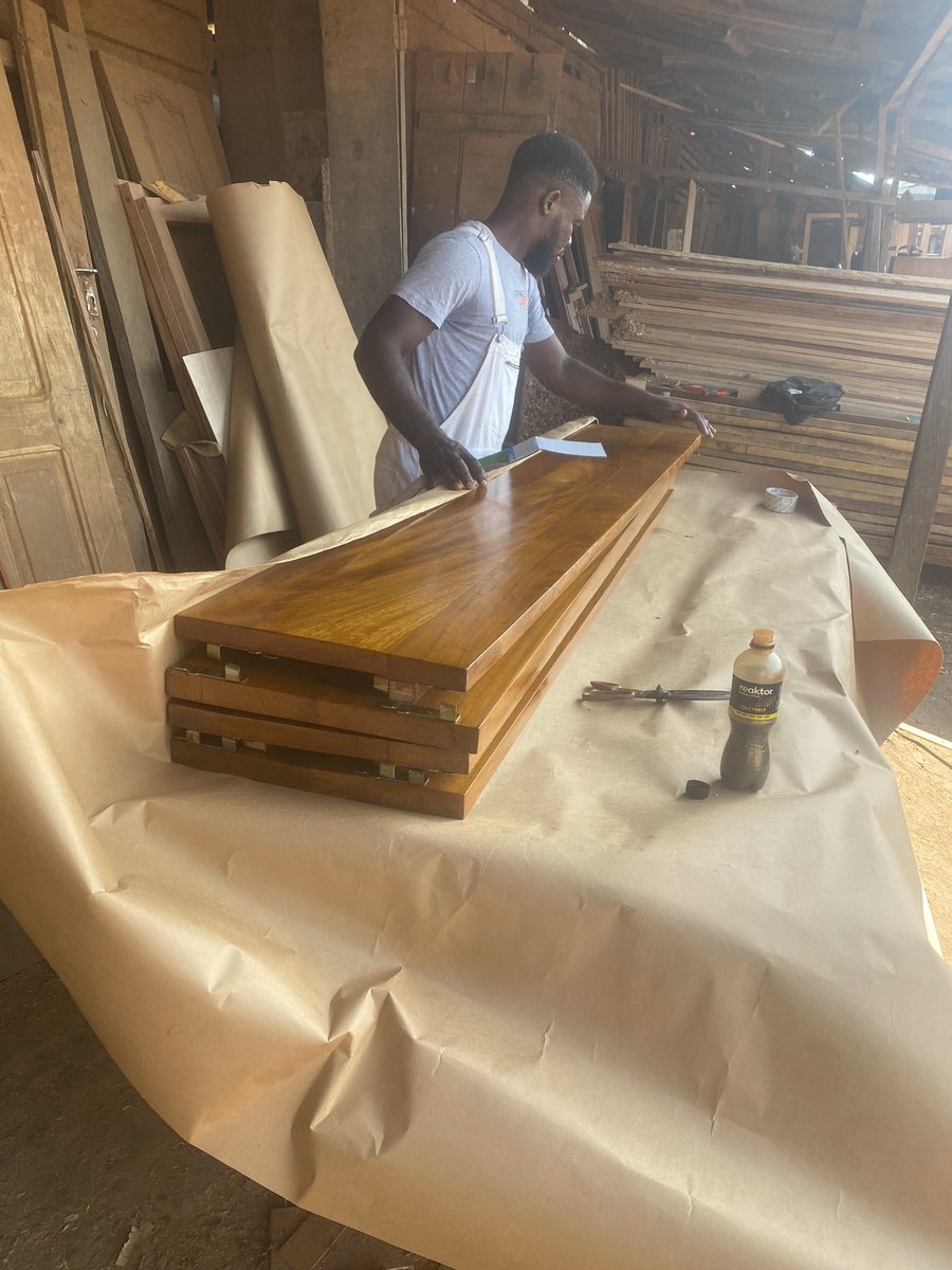 N_N_clovis's tweet photo. Today I was doing packaging to be delivered in yde
Very yde will receiving it 👌👌👌🙏🙏🙏
#wooddoctor
#237wooddoctor
#IBelieveIn https://t.co/l2btaCOQJ0