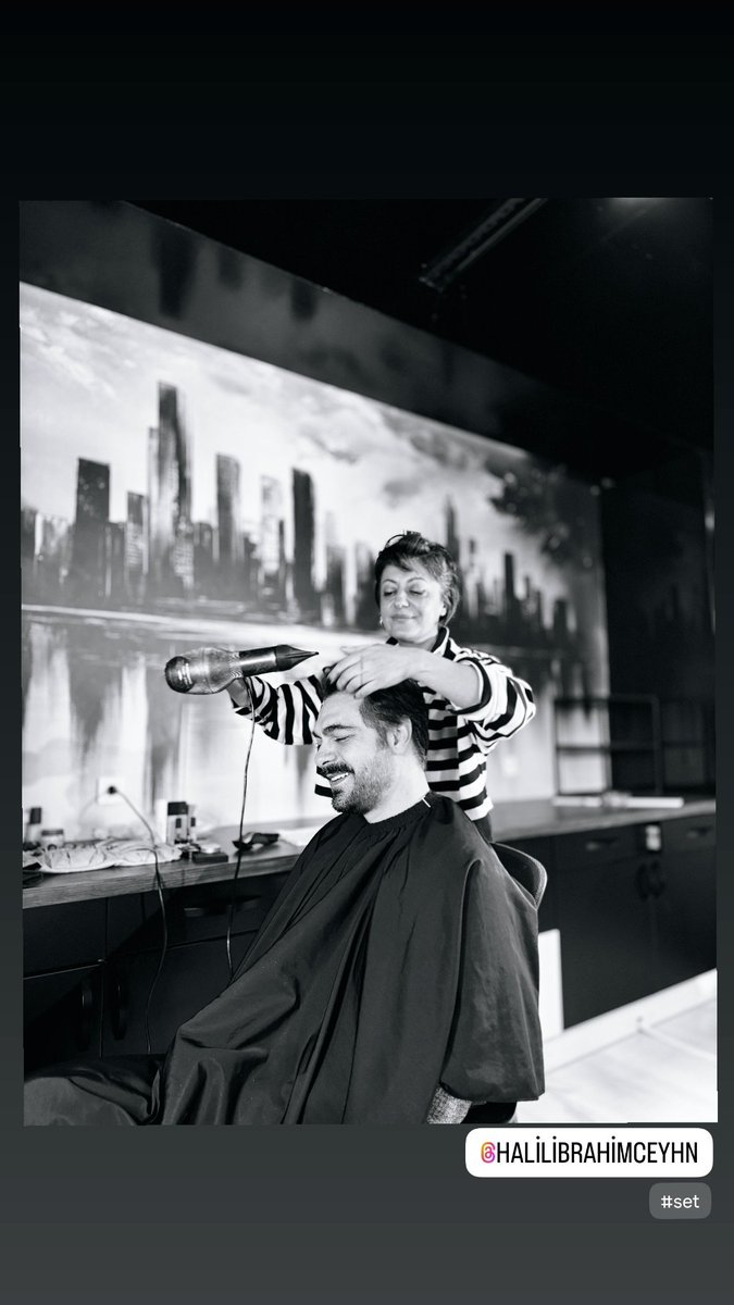 AishaAlhashmi82's tweet image. #instastory
@halilibrahimin
#serapaykut_kisakes
#HalilİbrahimCeyhan 💇