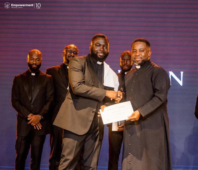 Akora_2012_'s tweet photo. We congratulate our brother, colleague and friend Daniel Sarfo Darko on his ordination at the Empowerment Worship Centre. We are proud of you  and pray God's guidance and favour in your ministry. Congratulations 🎊 https://t.co/44WlIv2Qiv