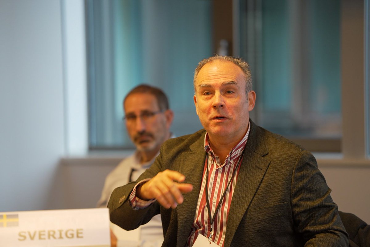 aerOS project (@aerosproject) on Twitter photo #LearnAboutAerOS: Carlos E. Palau Salvador presents O-CEI, uniting 60 partners across 19 countries!
๐ Focus:
๐ Data insights
๐ค Openness & collaboration
๐ Success stories inspiring scale
๐ 8 pilots on energy, EV charging, smart cities, & agriculture.
<a href="/EU_CloudEdgeIoT/">EUCloudEdgeIoT</a> @Hipeac #LearnAboutAerOS: Carlos E. Palau Salvador presents O-CEI, uniting 60 partners across 19 countries!
๐ Focus:
๐ Data insights
๐ค Openness & collaboration
๐ Success stories inspiring scale
๐ 8 pilots on energy, EV charging, smart cities, & agriculture.
<a href="/EU_CloudEdgeIoT/">EUCloudEdgeIoT</a> @Hipeac