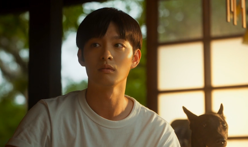 무슨 아이돌 급 비주얼이 주인공을 하고 있어… 
근데 연기도 잘해… 🫶🏻
#여름날의레몬그라스