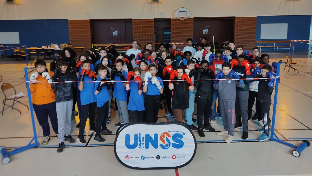 creteil_unss's tweet photo. Formation des Juges Arbitres &amp; Critérium Académique 🥊 en Boxe Française pour plus de 150 jeunes @AcCreteil à @Villeneuve94190 et @VilleneuveLR 

#GénérationResponsable #NosJeunesOntDuTalent https://t.co/JaCWbGVMOz