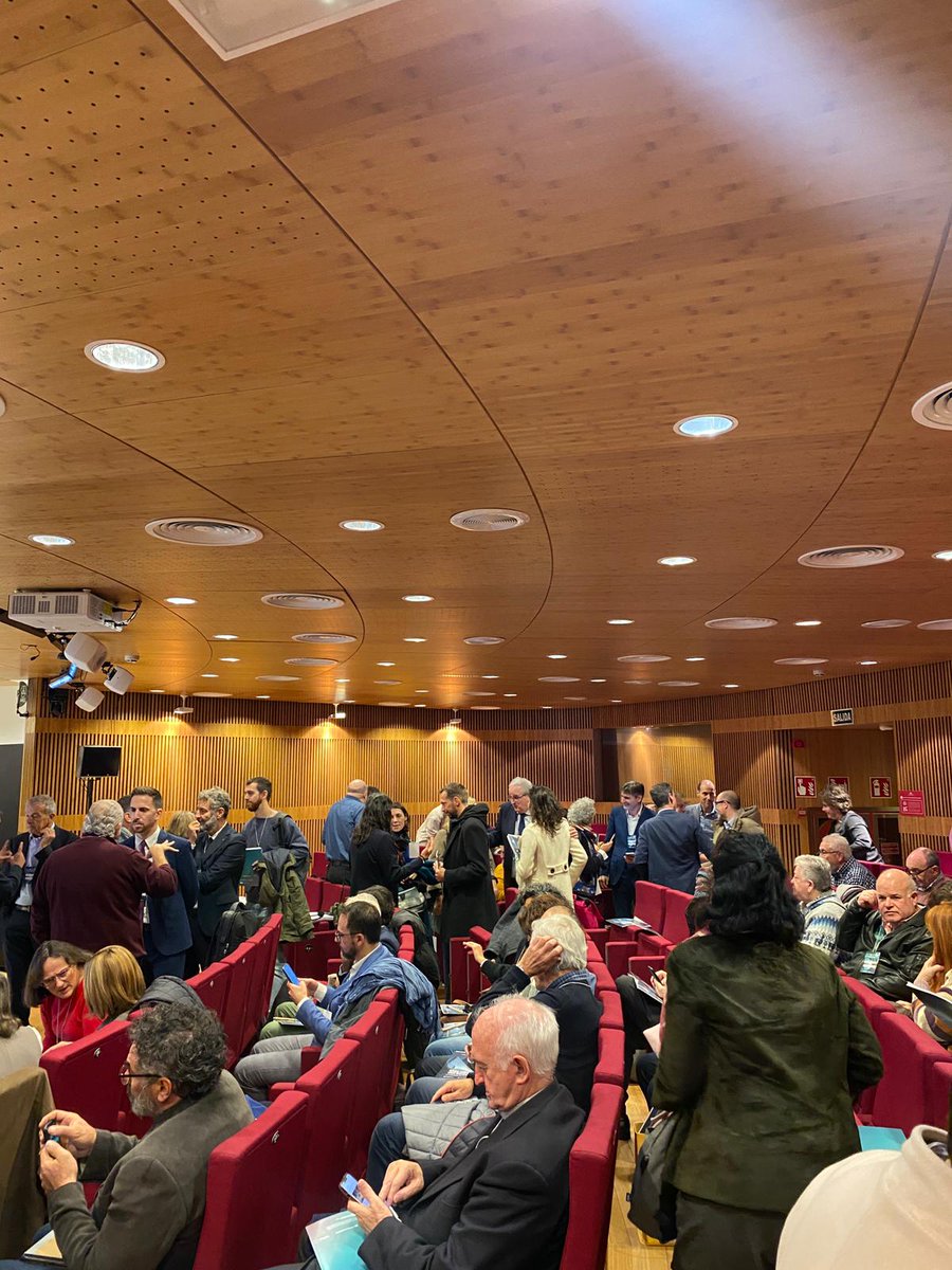 Fiare Banca Etica tweet media