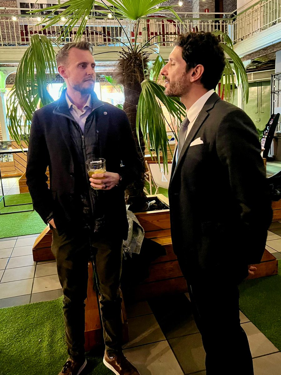 🍻 YDBeers Autumn Edition was a hit! Thank you to all who joined!  
"Meeting fellow diplomats informally &amp; having a laugh" - what YDB is all about!  
🎄Holiday YDBeers coming soon &amp; our elves are preparing your invites  Not a YDBee yet? Join us:  tinyurl.com/JoinYDB🐝