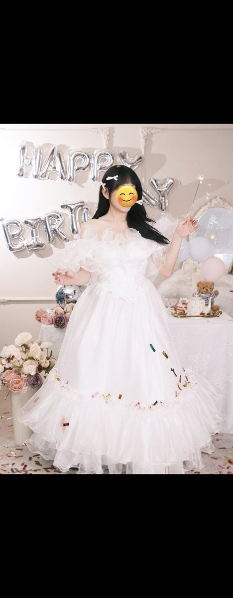 Crystal06279795's tweet photo. Hope can continue celebrating my birthday in female clothing in the future😍😊 Please like and retweet #crossdressing #BirthdayGirl #ladyboy https://t.co/IxCa7kgURs
